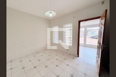 Sala de casa à venda com 2 quartos, 120m² em Jardim Bizarro, Jundiaí