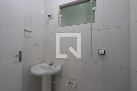 Banheiro de casa para alugar com 1 quarto, 90m² em Parque da Vila Prudente, São Paulo