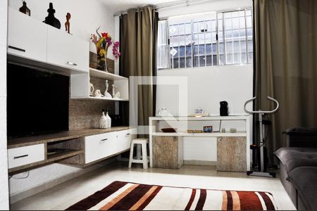 Casa à venda com 2 quartos, 120m² em Vila Marina, São Paulo