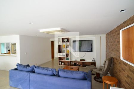 Sala de casa de condomínio à venda com 6 quartos, 543m² em Barra da Tijuca, Rio de Janeiro