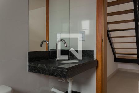 Banheiro de apartamento para alugar com 1 quarto, 44m² em Vila Alvinopolis, São Bernardo do Campo