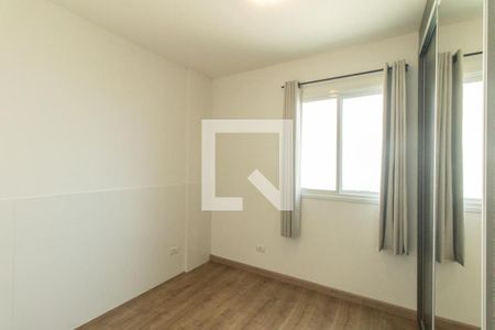 Quarto 2 Suite de apartamento para alugar com 2 quartos, 70m² em Bacacheri, Curitiba