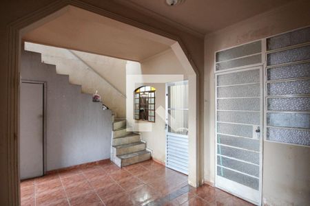 Sala 1 de casa para alugar com 2 quartos, 50m² em São João Batista, Belo Horizonte