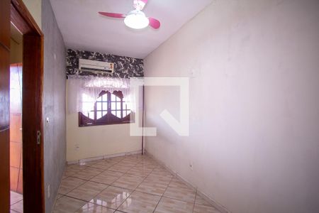 Quarto 2 de casa para alugar com 2 quartos, 80m² em Porto Novo, São Gonçalo