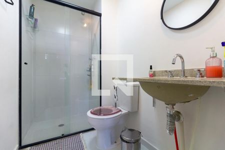 Banheiro de kitnet/studio para alugar com 1 quarto, 24m² em Tatuapé, São Paulo