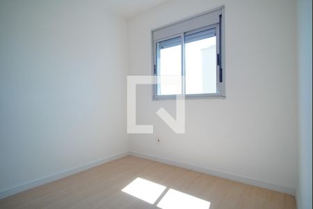 Quarto 1 de apartamento à venda com 2 quartos, 48m² em Jardim Itu, Porto Alegre