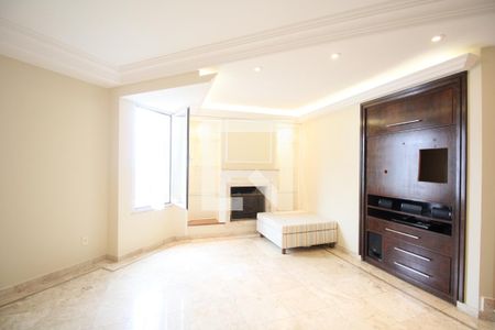 Sala de apartamento para alugar com 3 quartos, 150m² em Vila Suzana, São Paulo