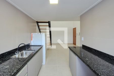 Cozinha e Área de Serviço de apartamento para alugar com 1 quarto, 39m² em Vila Alvinopolis, São Bernardo do Campo