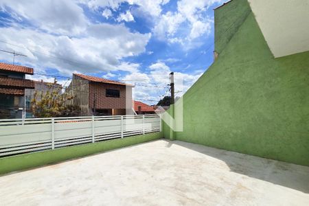 Sacada  de casa à venda com 4 quartos, 120m² em Jardim Ipe, São Bernardo do Campo