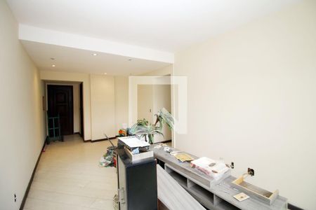 Sala de apartamento para alugar com 2 quartos, 68m² em Penha Circular, Rio de Janeiro