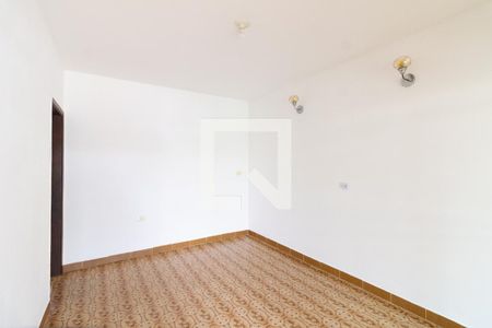 Casa para alugar com 2 quartos, 110m² em Jardim Ivana, São Paulo