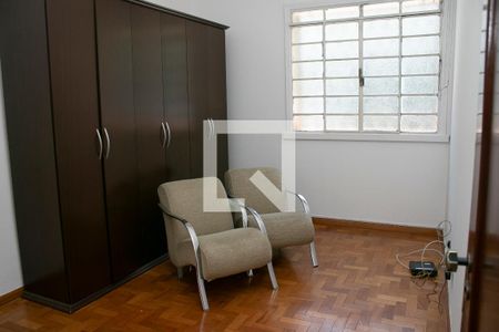 Quarto 1 de apartamento para alugar com 2 quartos, 85m² em Cruzeiro, Belo Horizonte