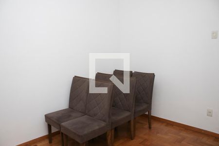 Quarto 2 de apartamento para alugar com 2 quartos, 85m² em Cruzeiro, Belo Horizonte