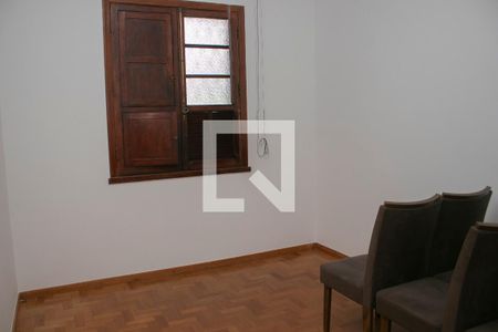 Quarto 2 de apartamento para alugar com 2 quartos, 85m² em Cruzeiro, Belo Horizonte