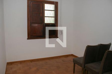 Quarto 2 de apartamento para alugar com 2 quartos, 85m² em Cruzeiro, Belo Horizonte