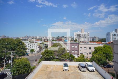 Quarto suíte _Vista  de apartamento para alugar com 2 quartos, 60m² em São Sebastião, Porto Alegre