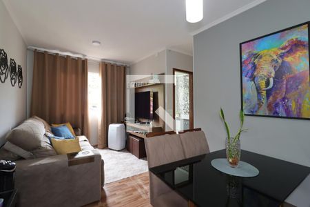 Sala de apartamento à venda com 2 quartos, 50m² em Cidade São Jorge, Santo André