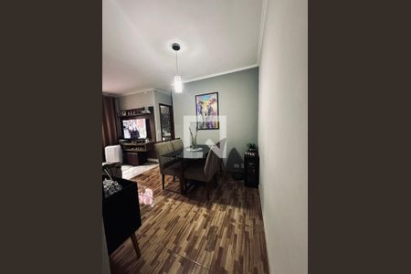 Sala de apartamento à venda com 2 quartos, 50m² em Cidade São Jorge, Santo André