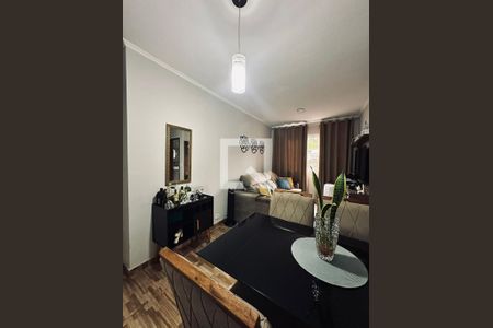 Sala de apartamento à venda com 2 quartos, 50m² em Cidade São Jorge, Santo André