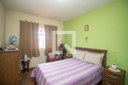 Quarto 1 de casa à venda com 3 quartos, 250m² em Nacional, Contagem