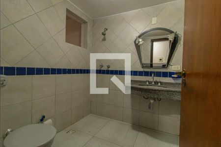 Banheiro Social de casa para alugar com 3 quartos, 200m² em Cidade Industrial de Curitiba, Curitiba