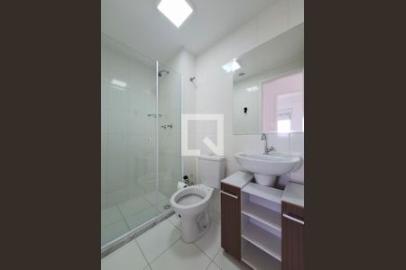 Banheiro de apartamento para alugar com 2 quartos, 41m² em Vila Nova Cachoeirinha, São Paulo