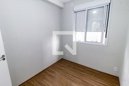 Quarto 1 de apartamento para alugar com 2 quartos, 42m² em Jardim Monte Alegre, Taboão da Serra