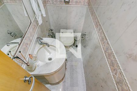 Lavabo de casa à venda com 3 quartos, 338m² em Vila Gumercindo, São Paulo