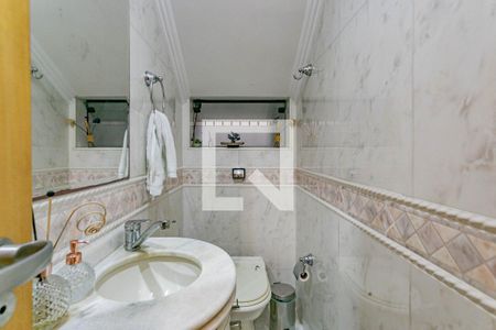 Lavabo de casa à venda com 3 quartos, 338m² em Vila Gumercindo, São Paulo