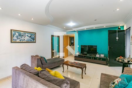 Sala de casa à venda com 3 quartos, 338m² em Vila Gumercindo, São Paulo
