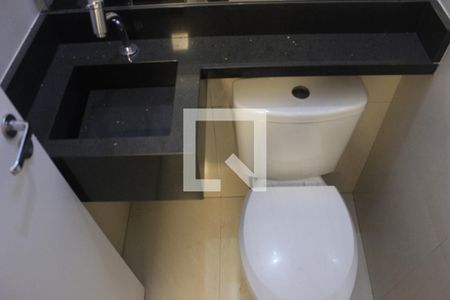Lavabo de casa para alugar com 3 quartos, 322m² em Jardim Maia, Guarulhos