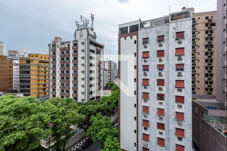 Vista de apartamento para alugar com 3 quartos, 190m² em Boqueirão, Santos
