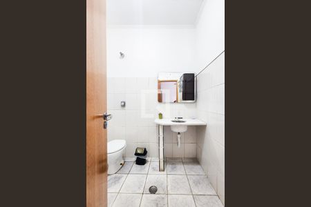 Banheiro  de casa para alugar com 1 quarto, 49m² em Jardim do Mar, São Bernardo do Campo