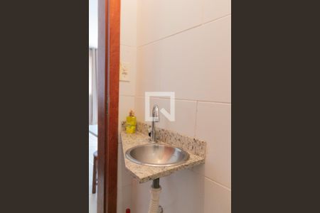 Casa à venda com 2 quartos, 70m² em Céu Azul, Belo Horizonte