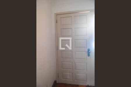 Sala de casa à venda com 3 quartos, 200m² em Cristal, Porto Alegre