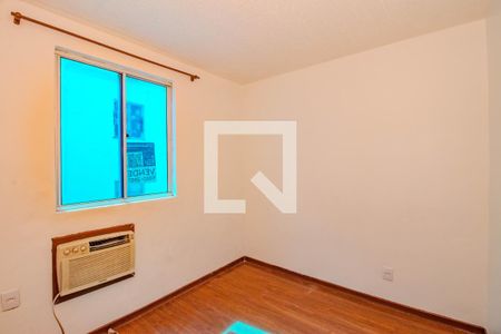 Quarto 2 de apartamento para alugar com 2 quartos, 38m² em Jardim Dona Leopoldina, Porto Alegre