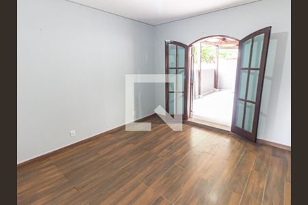 Quarto 2 de casa para alugar com 3 quartos, 110m² em Água Rasa, São Paulo