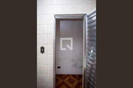 Banheiro de casa à venda com 1 quarto, 100m² em Cidade Júlia, Diadema