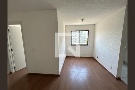 Sala de apartamento para alugar com 2 quartos, 50m² em Praça Seca, Rio de Janeiro
