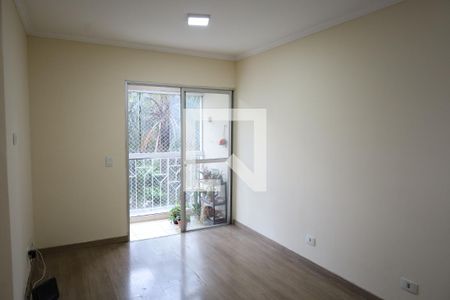 Apartamento à venda com 3 quartos, 72m² em Vila Isa, São Paulo