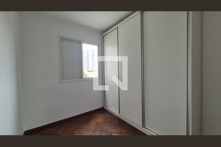 Quarto de apartamento à venda com 3 quartos, 81m² em Vila Pires, Santo André