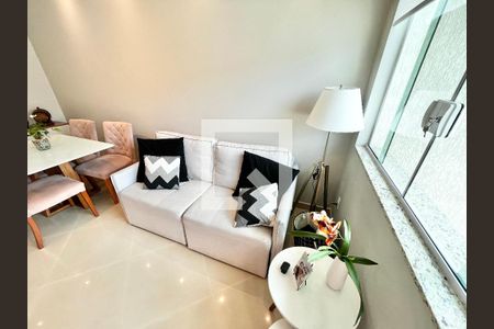 Sala de casa à venda com 2 quartos, 91m² em Vila Santa Maria, São Paulo