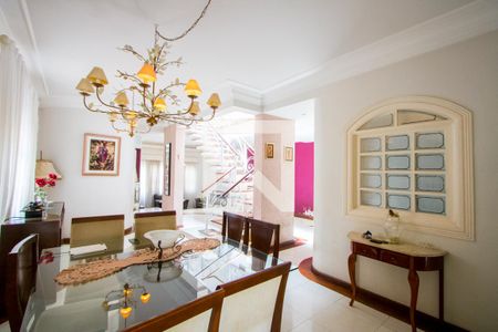 Sala de casa à venda com 4 quartos, 352m² em Paraíso, Santo André