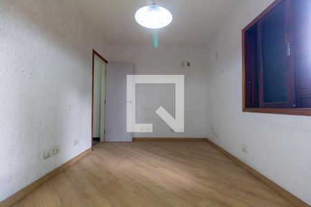 Quarto 1 de casa para alugar com 3 quartos, 230m² em Vila Gomes Cardim, São Paulo