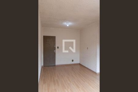Sala de apartamento para alugar com 3 quartos, 70m² em Padre Eustáquio, Belo Horizonte