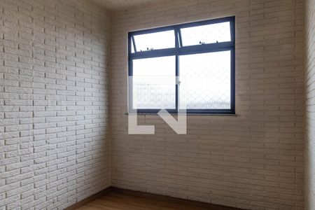 Quarto 1 de apartamento para alugar com 3 quartos, 70m² em Padre Eustáquio, Belo Horizonte