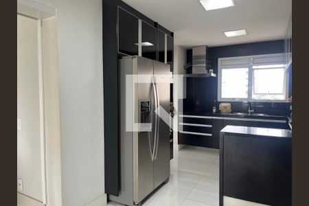 Apartamento à venda com 3 quartos, 210m² em Vila Olímpia, São Paulo
