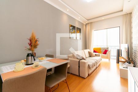 Sala de apartamento à venda com 2 quartos, 49m² em Vila Alóis, São Paulo