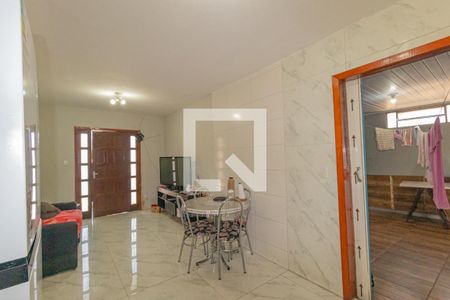 Sala/Cozinha de casa à venda com 2 quartos, 208m² em Rio Branco, Canoas
