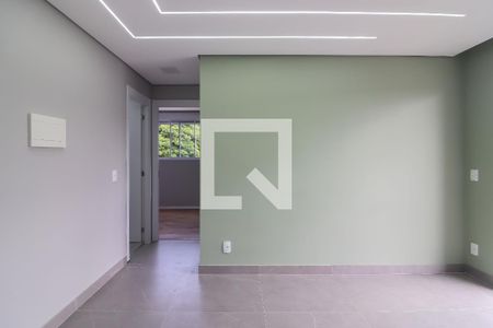 Sala / Cozinha de apartamento para alugar com 2 quartos, 41m² em Vila Butantã, São Paulo